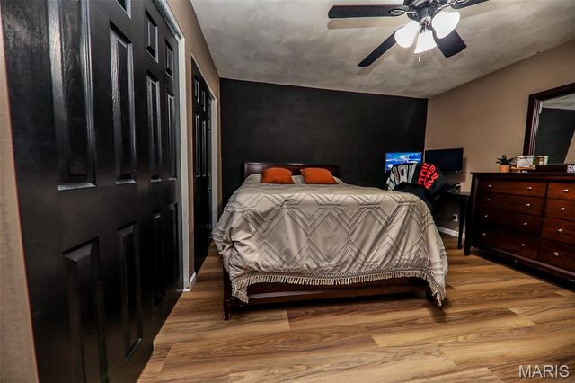 413 Greenwood Place, Collinsville, IL 62234