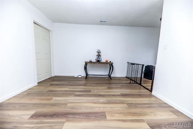 413 Greenwood Place, Collinsville, IL 62234