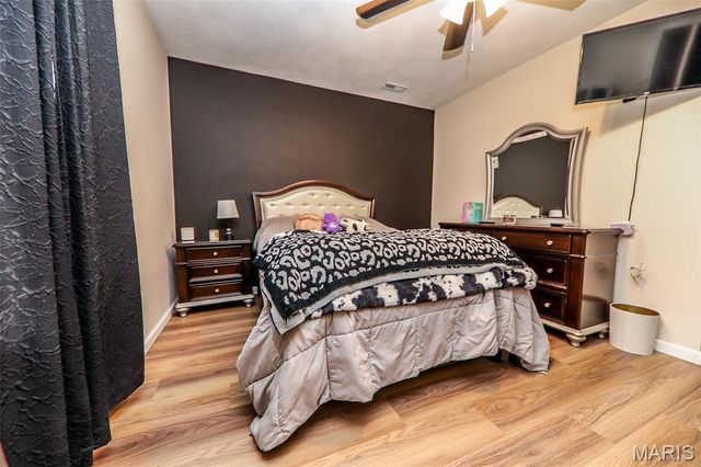 413 Greenwood Place, Collinsville, IL 62234