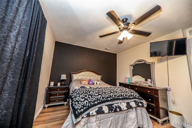 413 Greenwood Place, Collinsville, IL 62234