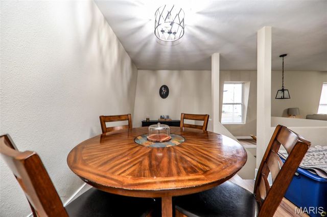 413 Greenwood Place, Collinsville, IL 62234