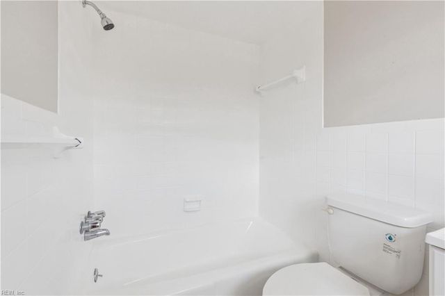 3800 E Princess Anne Rd Apt 4, Norfolk, VA 23502