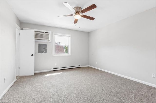 3800 E Princess Anne Rd Apt 4, Norfolk, VA 23502