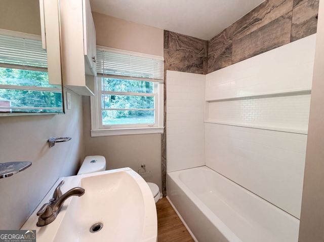1848 Pinedale Place, Decatur, GA 30032