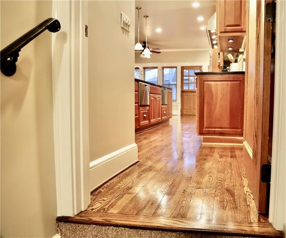 801 W 56th Street, Kansas City, MO 64113