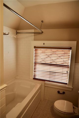 801 W 56th Street, Kansas City, MO 64113