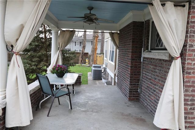 801 W 56th Street, Kansas City, MO 64113