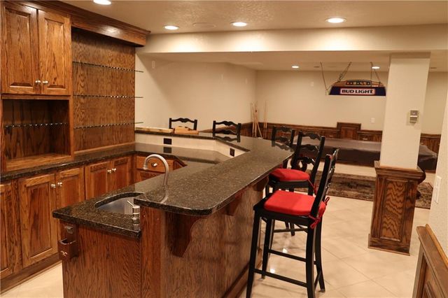 801 W 56th Street, Kansas City, MO 64113