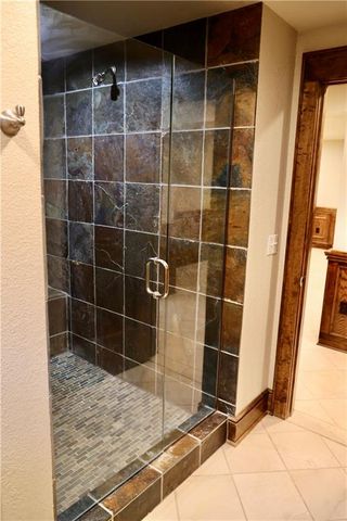 801 W 56th Street, Kansas City, MO 64113