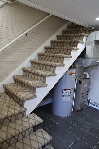 801 W 56th Street, Kansas City, MO 64113