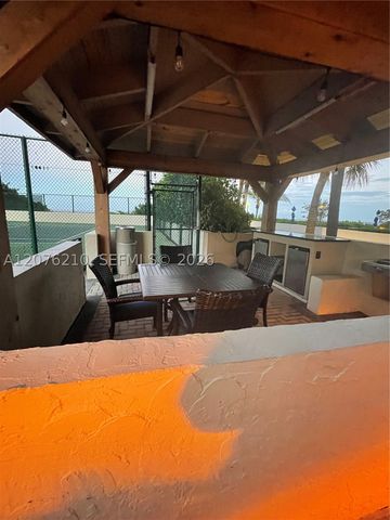 1800 S Ocean Blvd 1101, Lauderdale By The Sea, FL 33062