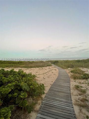 1800 S Ocean Blvd 1101, Lauderdale By The Sea, FL 33062