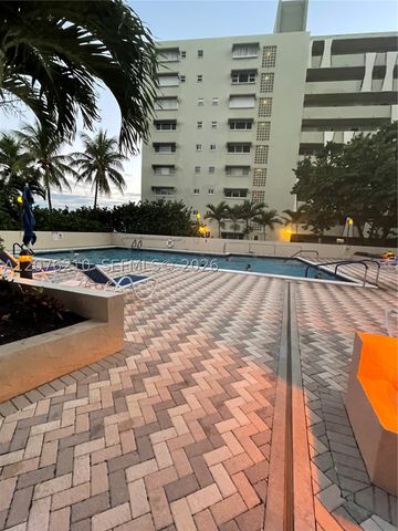 1800 S Ocean Blvd 1101, Lauderdale By The Sea, FL 33062