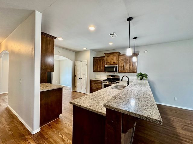 3371 S 208th East Avenue, Broken Arrow, OK 74014