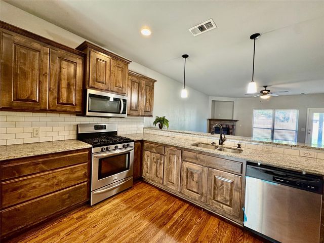 3371 S 208th East Avenue, Broken Arrow, OK 74014