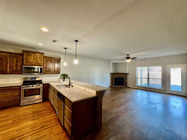 3371 S 208th East Avenue, Broken Arrow, OK 74014