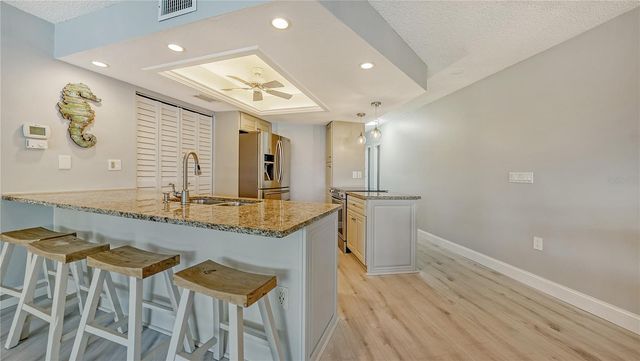 108 9TH STREET S E, Bradenton Beach, FL 34217