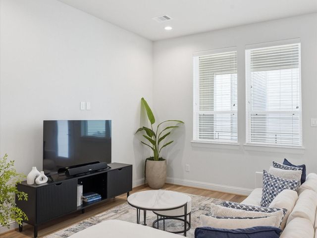 1804 Elysian Street, Houston, TX 77026