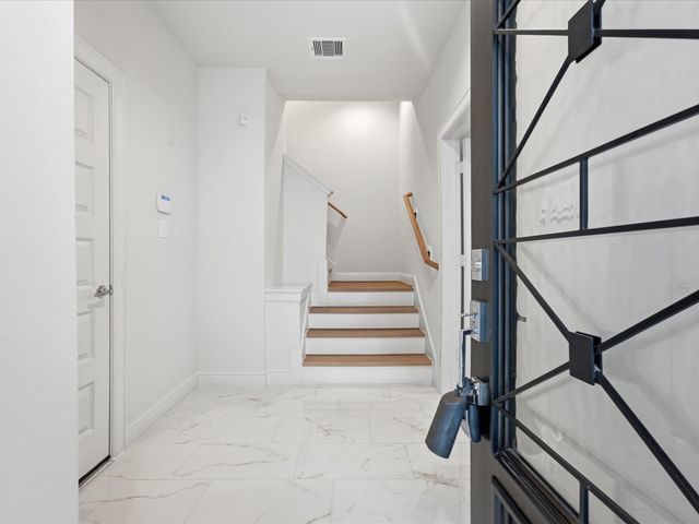 1804 Elysian Street, Houston, TX 77026
