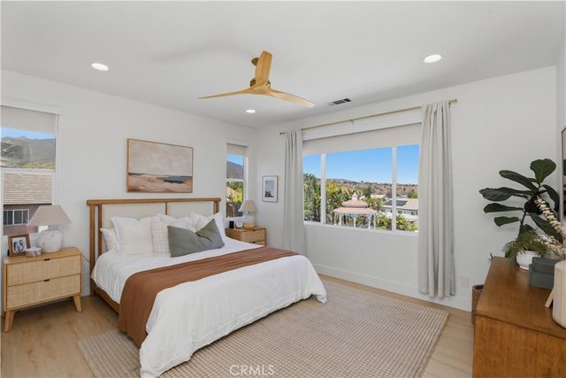 4241 Stonebriar, Corona, CA 92883