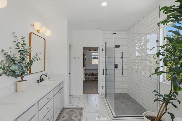 4241 Stonebriar, Corona, CA 92883