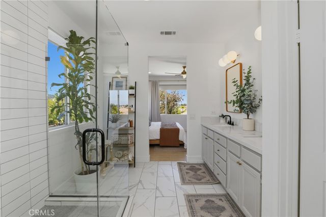 4241 Stonebriar, Corona, CA 92883