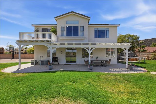 4241 Stonebriar, Corona, CA 92883
