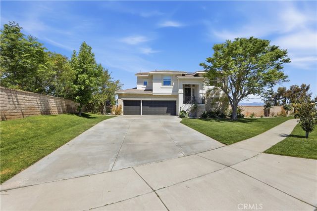 4241 Stonebriar, Corona, CA 92883