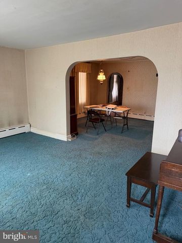 701 E GRAND AVE, Tower City, PA 17980