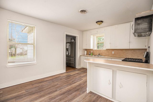 202 Beatrice Street, La Marque, TX 77568