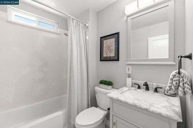 17242 Via El Cerrito, San Lorenzo, CA 94580