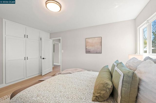 17242 Via El Cerrito, San Lorenzo, CA 94580