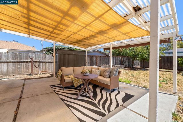 17242 Via El Cerrito, San Lorenzo, CA 94580