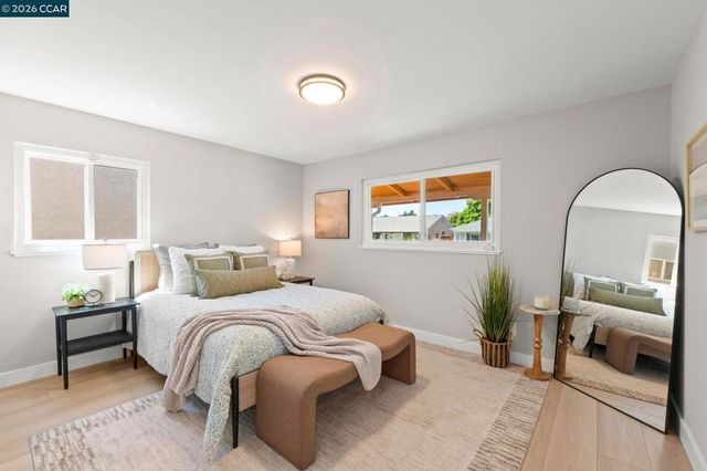 17242 Via El Cerrito, San Lorenzo, CA 94580