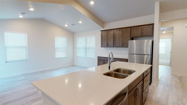 4000 Insignia 4, Independence Charter Township, MI 48346