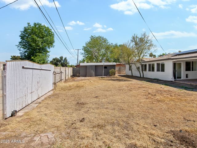 684 W CARLA VISTA Drive, Chandler, AZ 85225