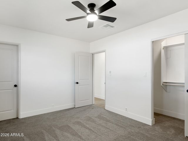 684 W CARLA VISTA Drive, Chandler, AZ 85225