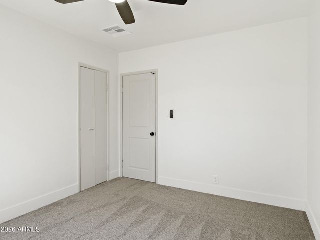 684 W CARLA VISTA Drive, Chandler, AZ 85225