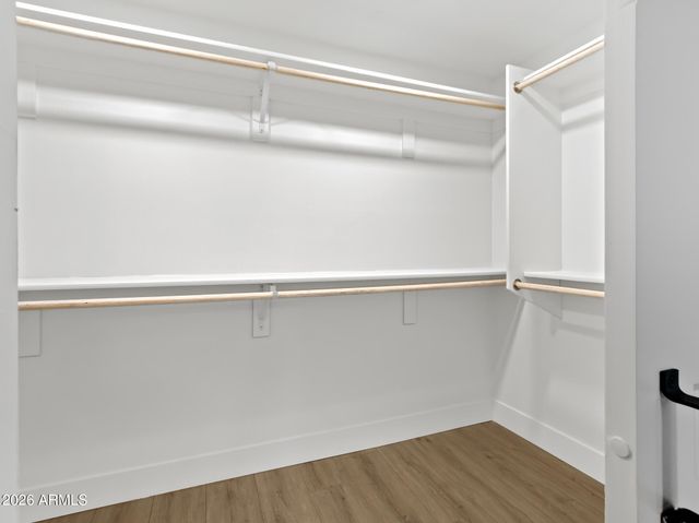 684 W CARLA VISTA Drive, Chandler, AZ 85225