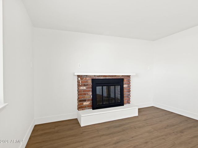 684 W CARLA VISTA Drive, Chandler, AZ 85225