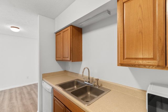 615 Carter Ln Apt C6, Conway, SC 29526