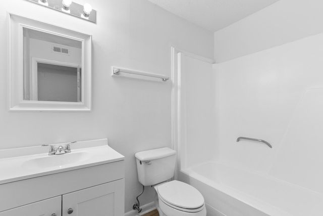 615 Carter Ln Apt C6, Conway, SC 29526
