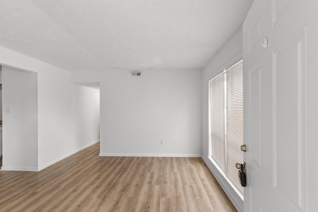 615 Carter Ln Apt C6, Conway, SC 29526