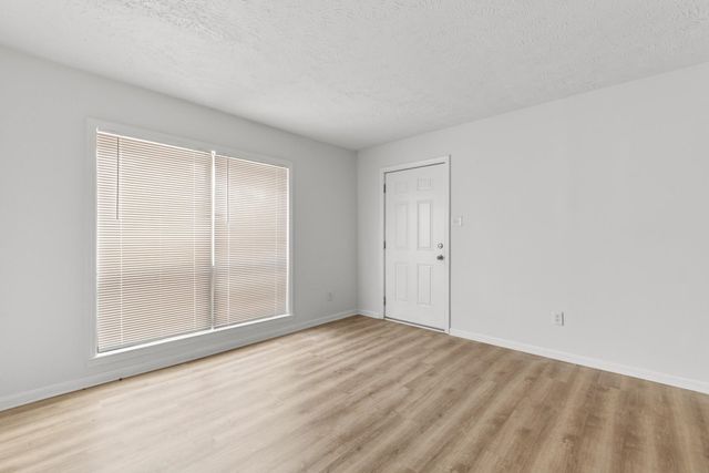 615 Carter Ln Apt C6, Conway, SC 29526