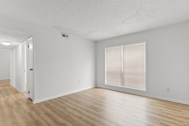 615 Carter Ln Apt C6, Conway, SC 29526
