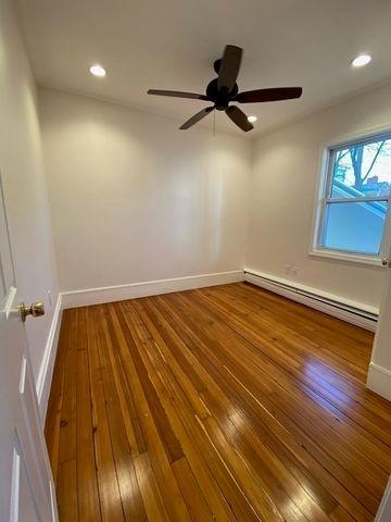 22 Carlton St 1, Salem, MA 01970