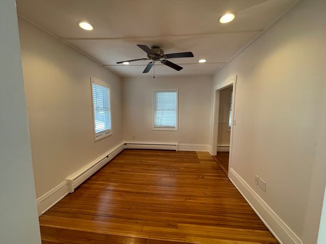 22 Carlton St 1, Salem, MA 01970