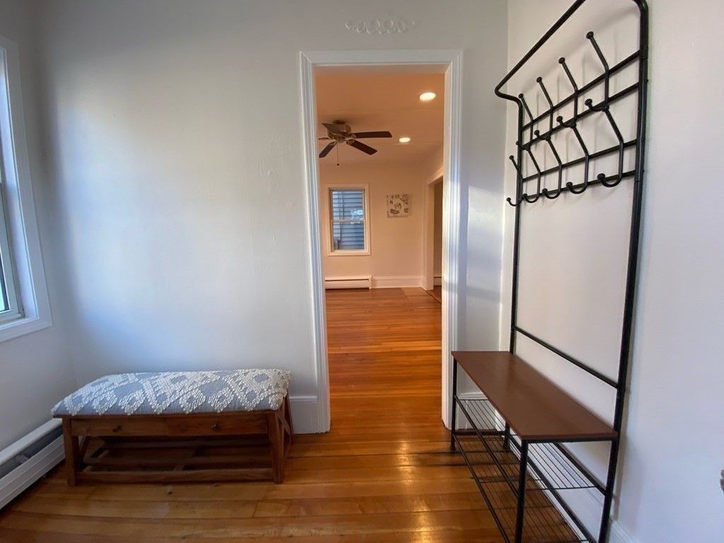 22 Carlton St 1, Salem, MA 01970