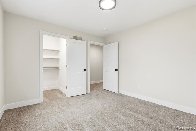 38 Starr Drive, Troy, MI 48083