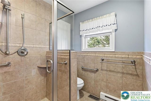 6376 Farm Bureau Road, Upper Macungie Twp, PA 18106